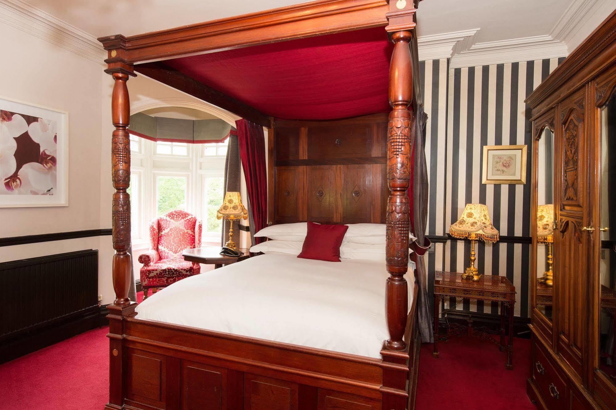 Balmoral Hotel Harrogate Extérieur photo