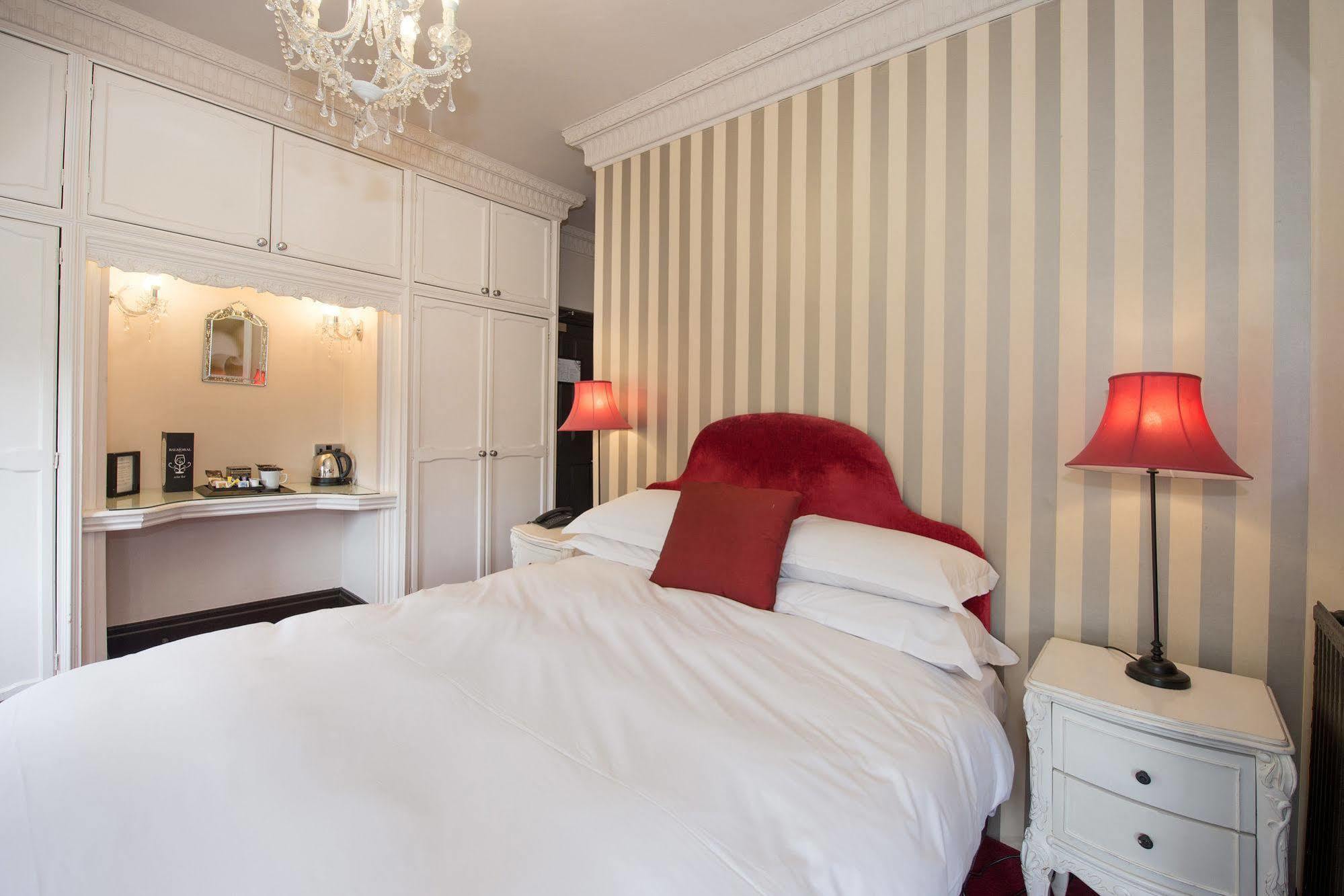 Balmoral Hotel Harrogate Extérieur photo